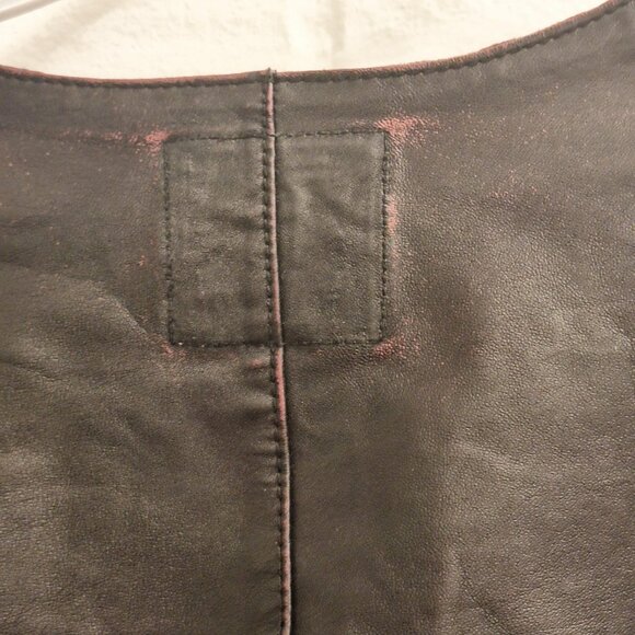 Tristan leather jacket with uneven hem and purple lining - Picture 7 of 7